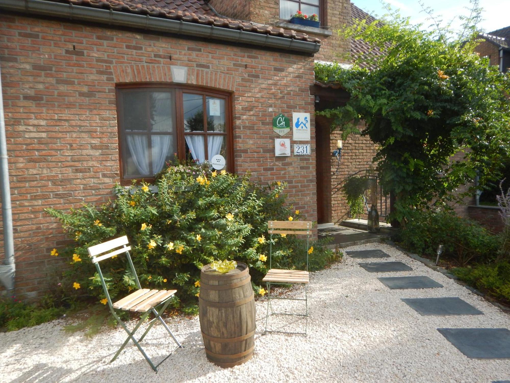 Hotel La Chrysalide à Mons Extérieur photo